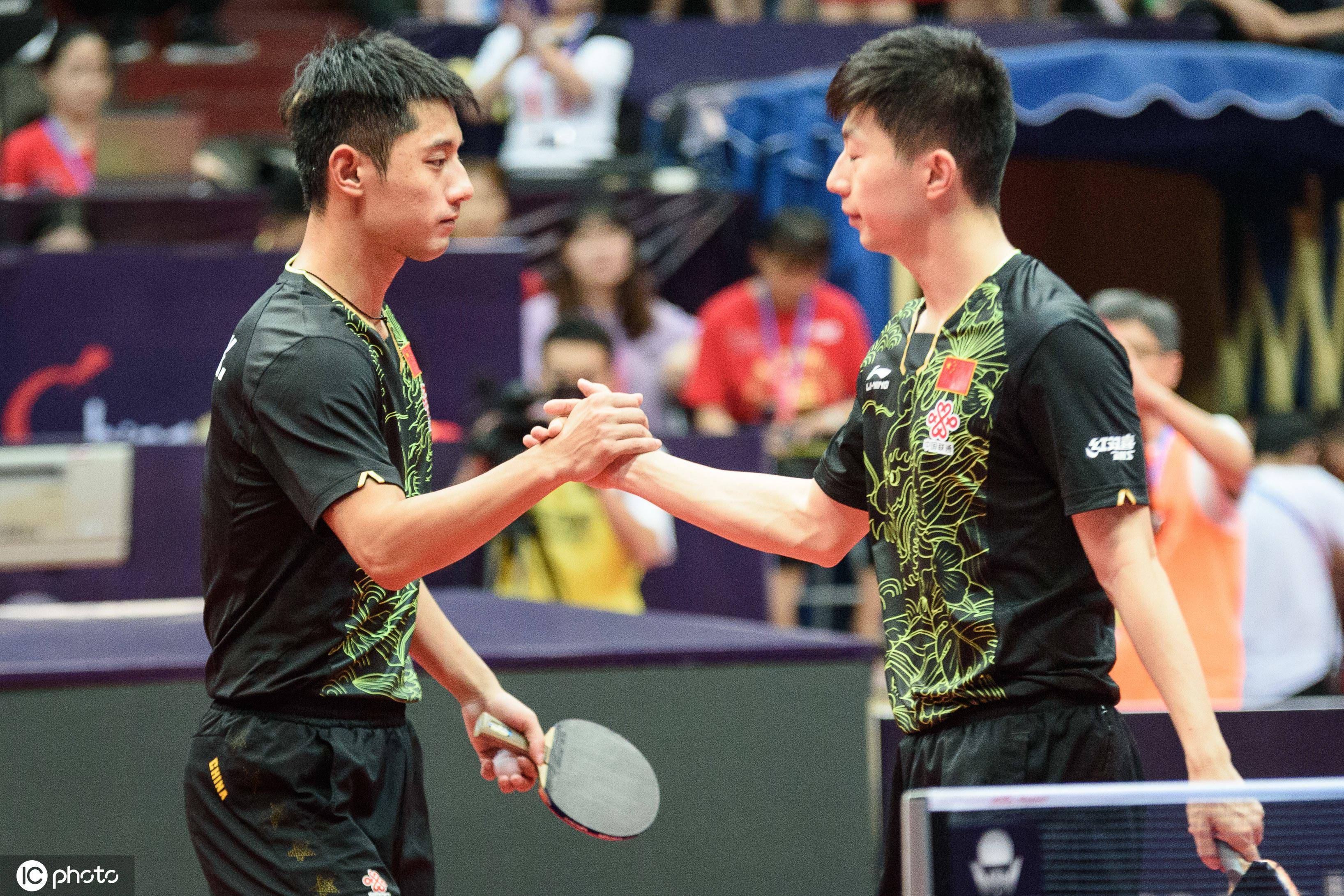 包含日本队险胜法国队，张继科刷新纪录的词条