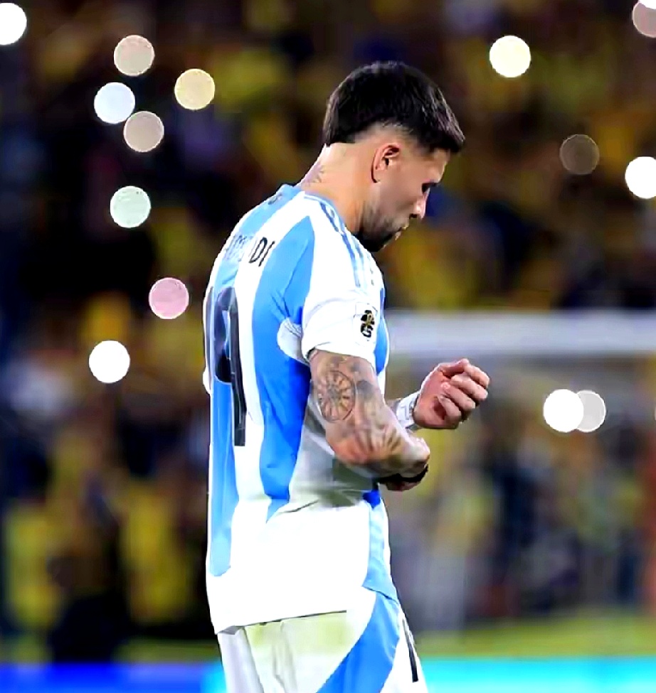 关于阿根廷逆转瑞典，佩德里扛起全队的信息