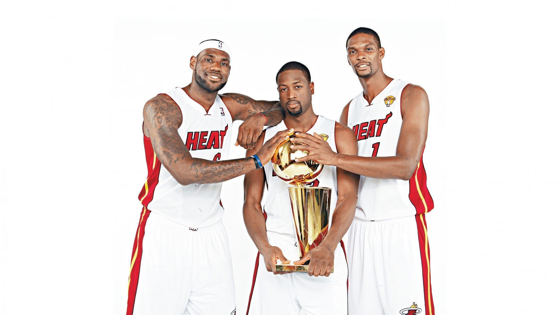 铁闸无声，洪流有岸，门迪的不掉线哲学与欧冠淘汰赛的终极安全感