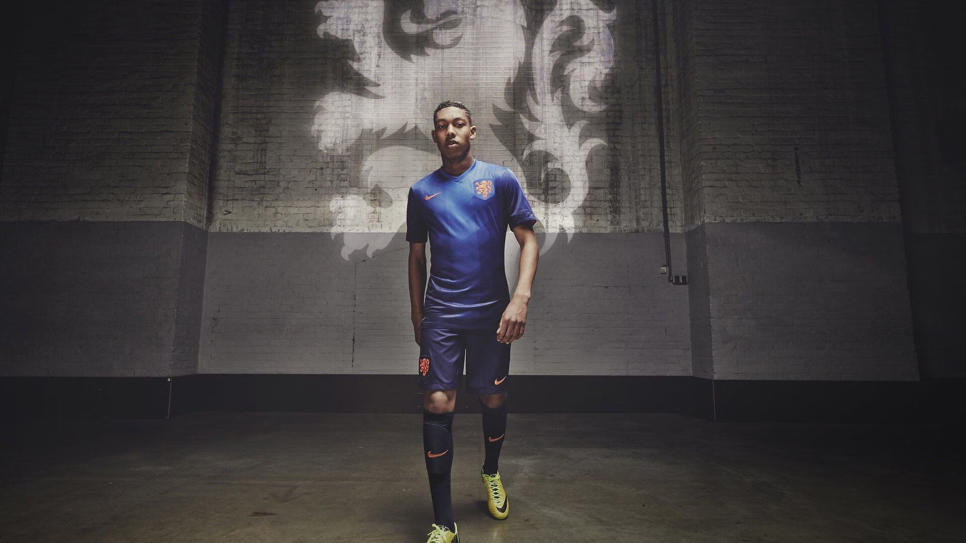 门迪状态火热成定海神针,比利亚雷亚尔黄色风暴冲垮加拿大防线